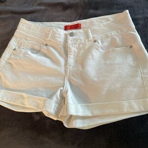 NWOT Wax Jean White Denim Cuffed Shorts